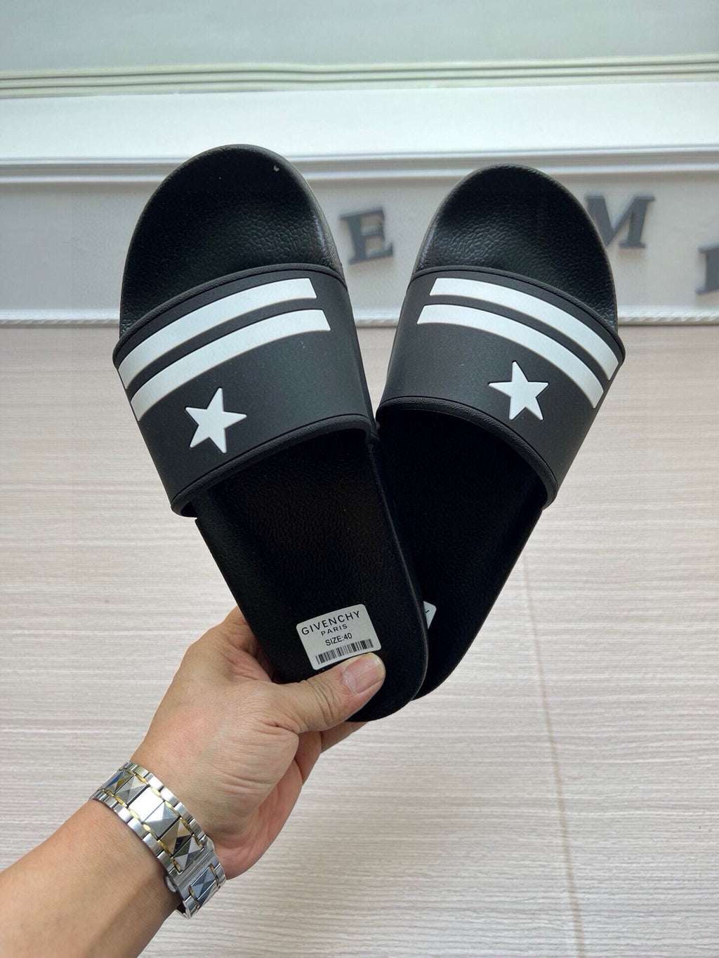 535ZGV263Z Popular Slippers