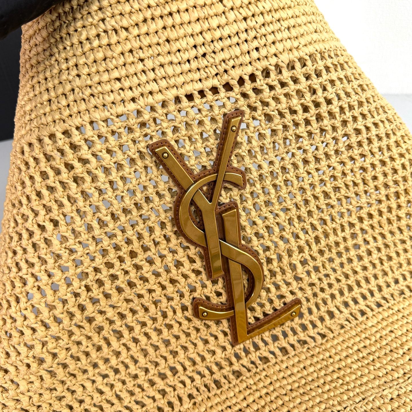B1X66SL12   Popular woven bag
