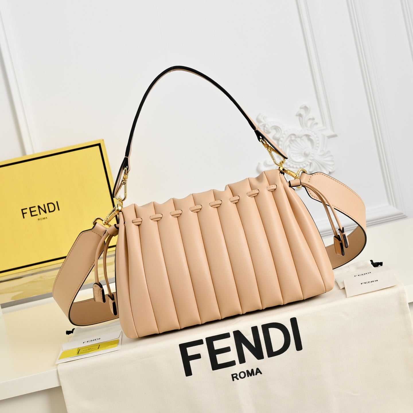 136PF106B Popular leather bag