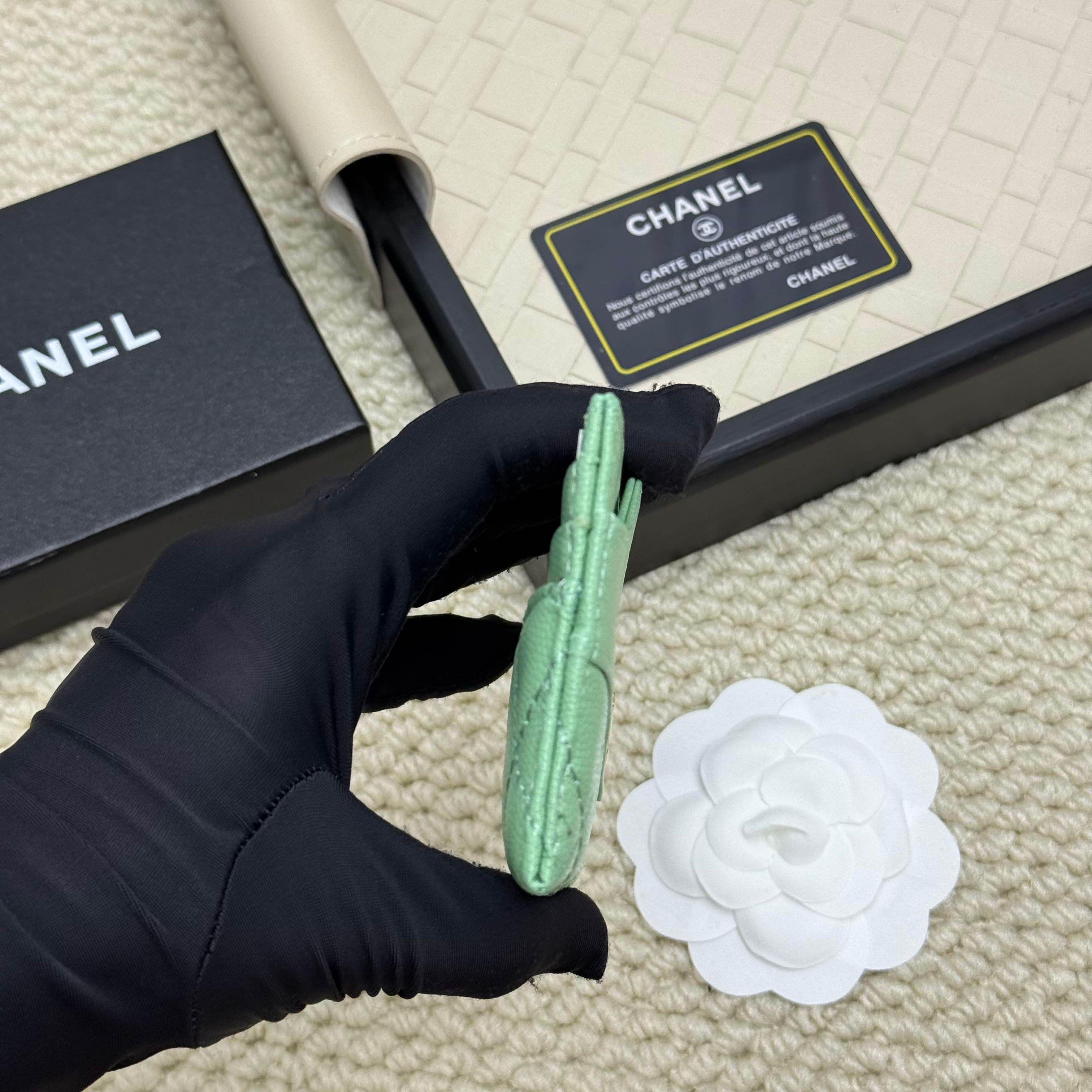 15RC154B Popular card holder