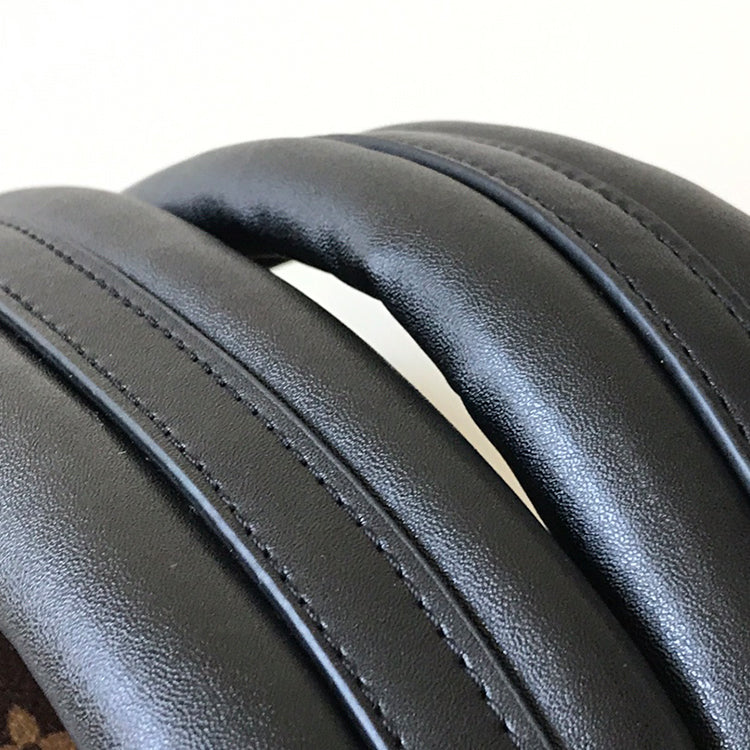 1E70B Popular leather backpacks