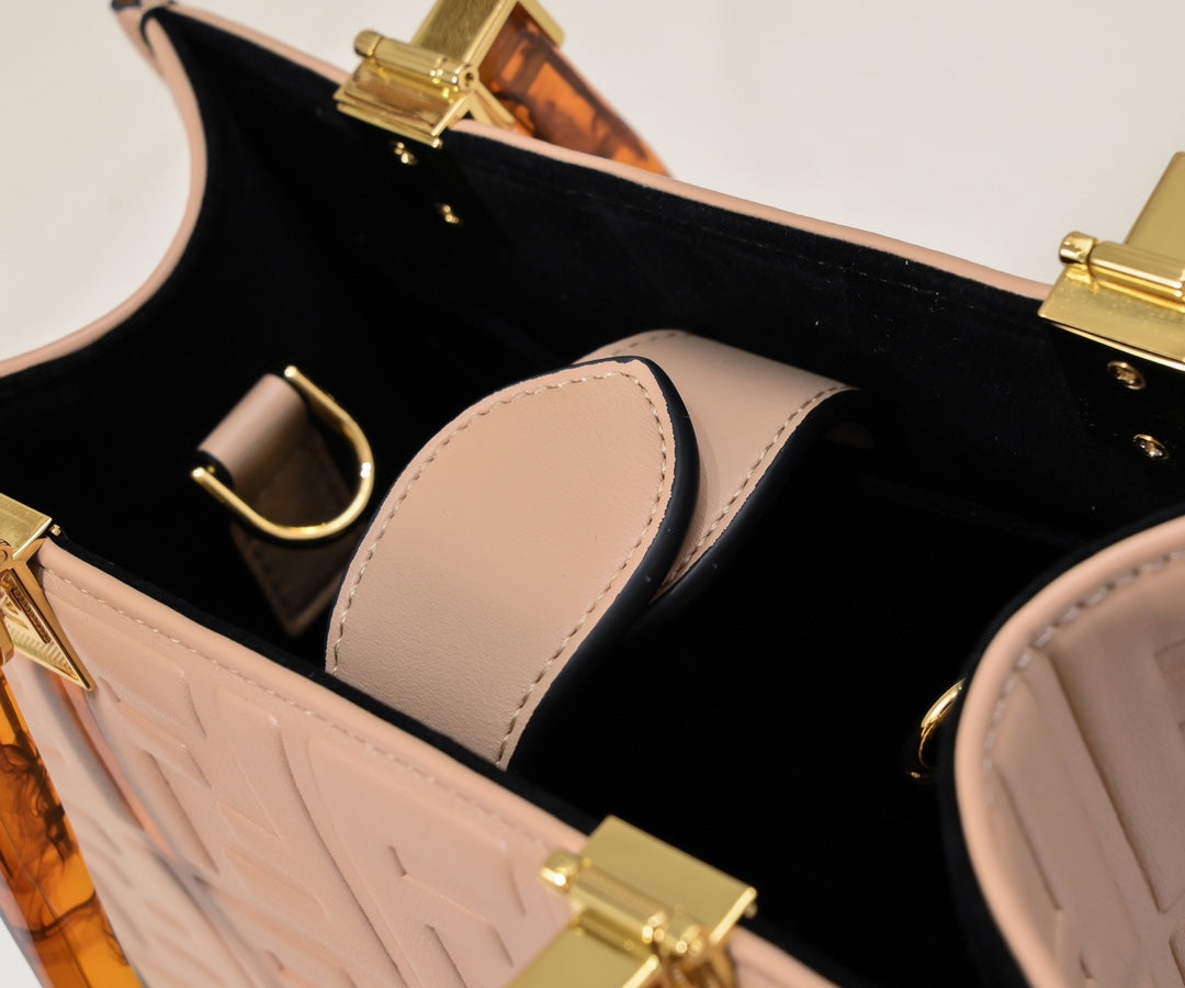 136PF101B Popular leather bag