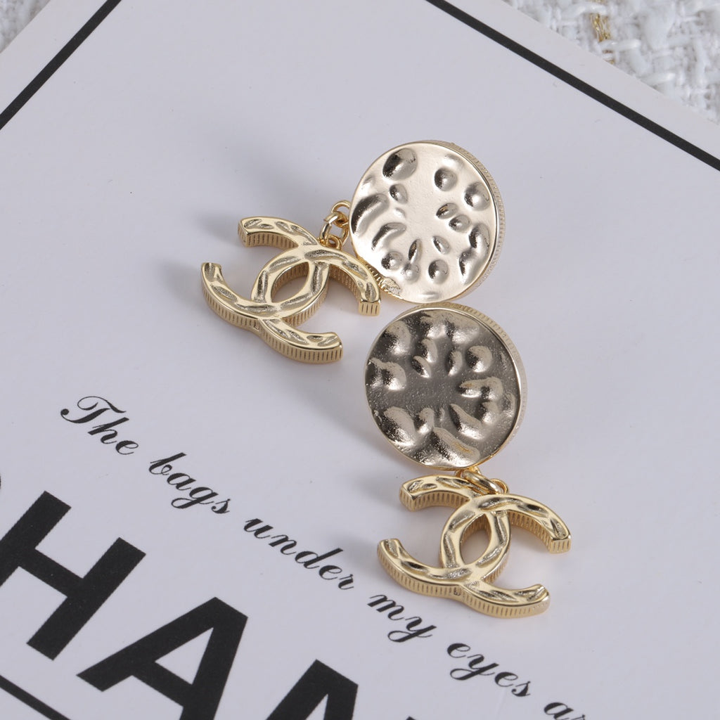15QC7E Popular Earrings