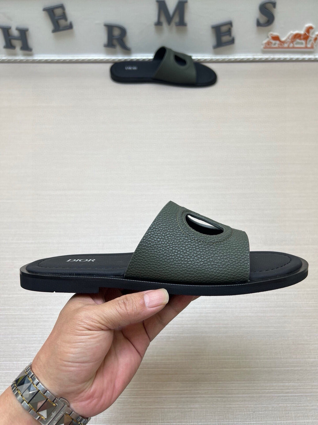 535ZD306Z Popular Slippers