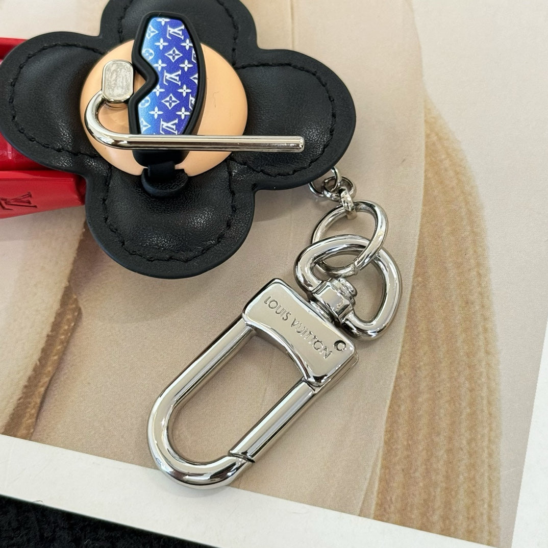 336BE21A Popular bag 's charms accessories
