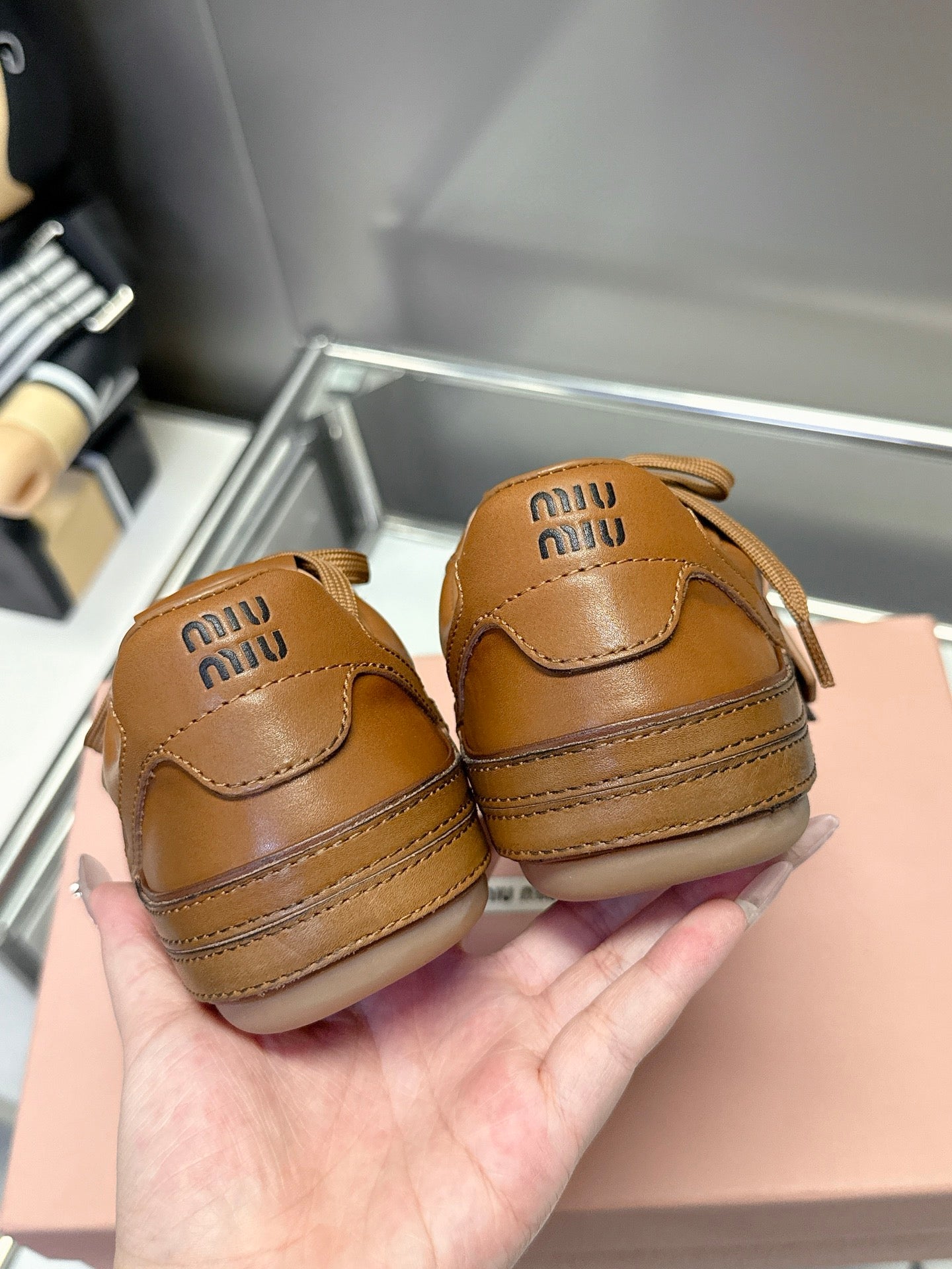 2105QA261Z Popular high-quality Shoes