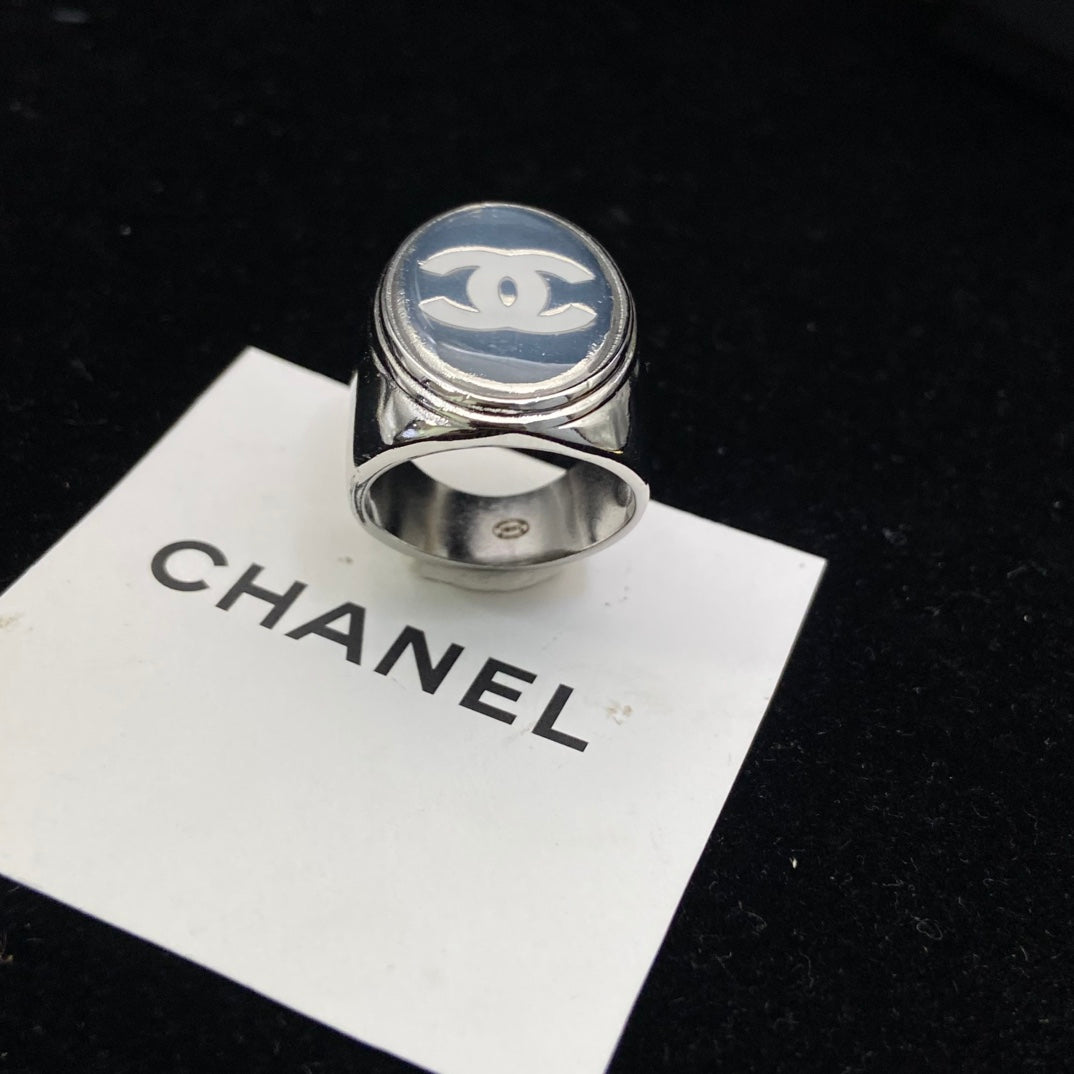 585QC65J  Popular   Rings