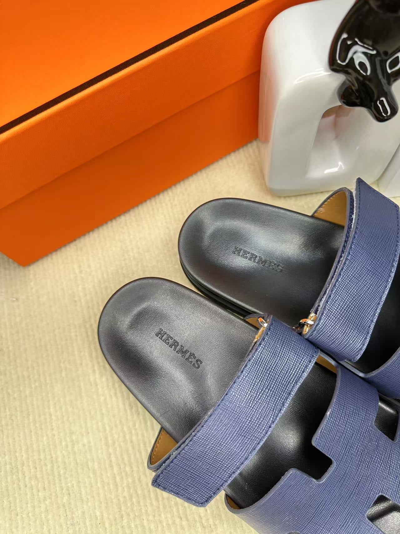 255QH27Z Popular  leather shoes