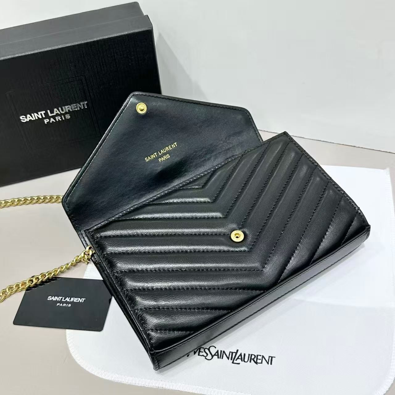 B1X66SL8 Popular high-quality leather bag