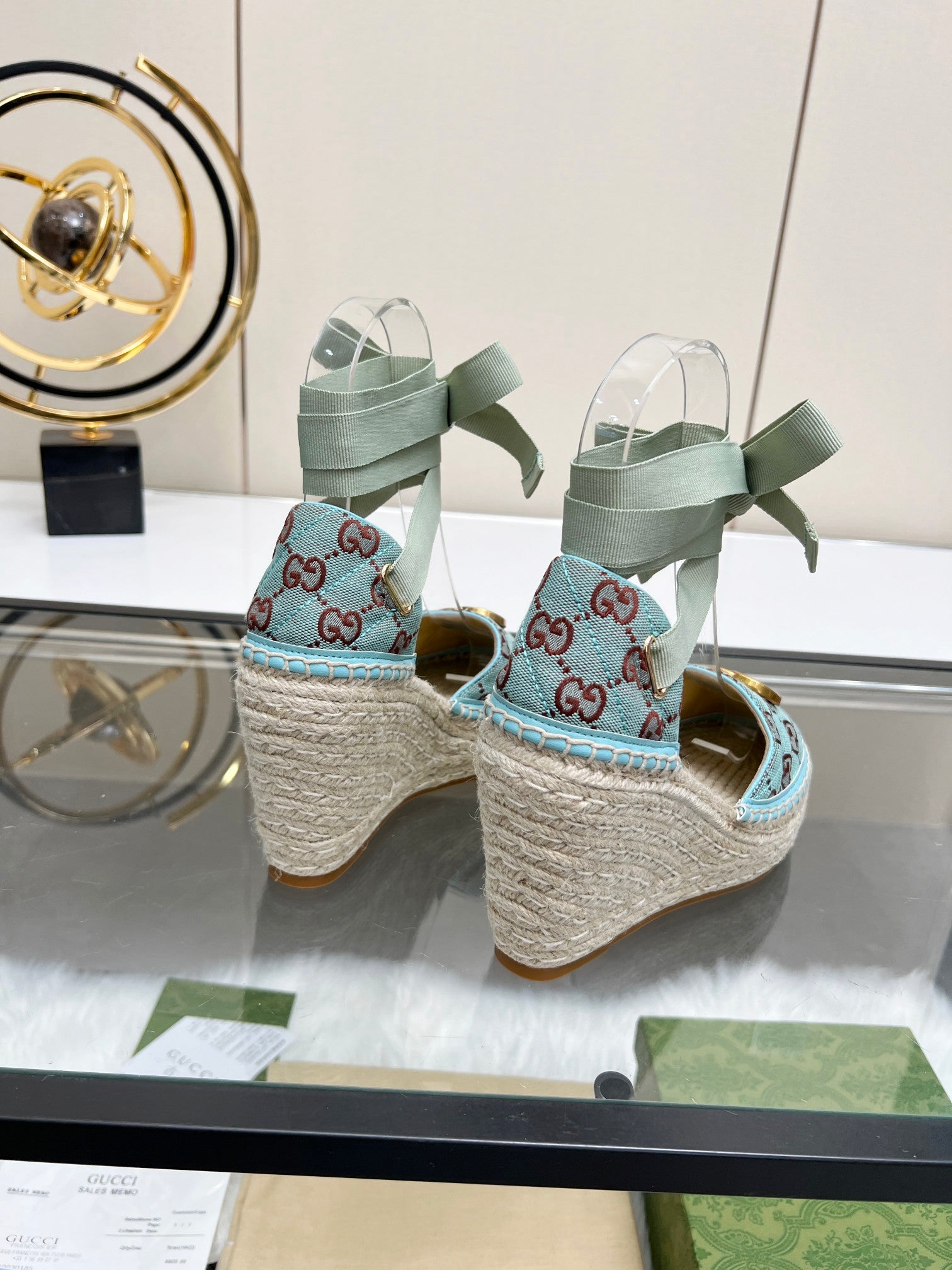 Z2X66B32 Popular High heels
