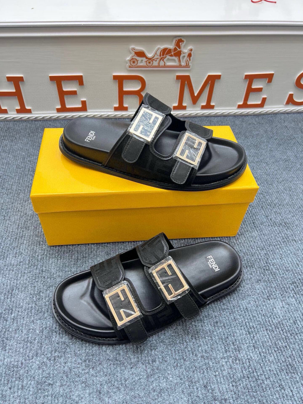 54F38Z Popular slippers