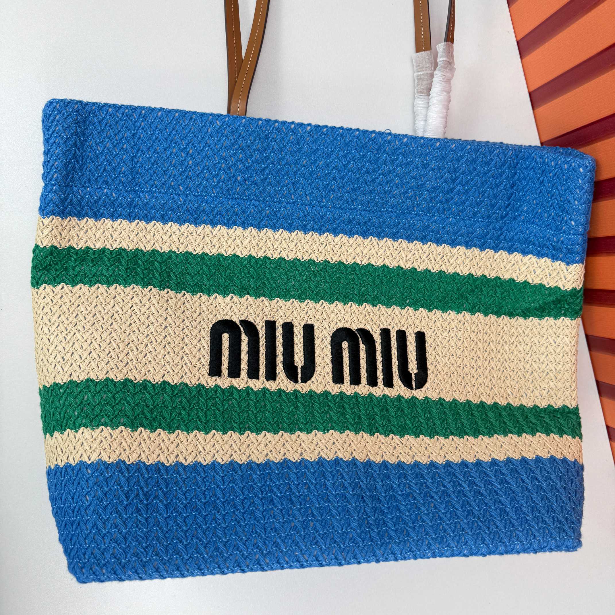 B1P46A166 Popular woven bags