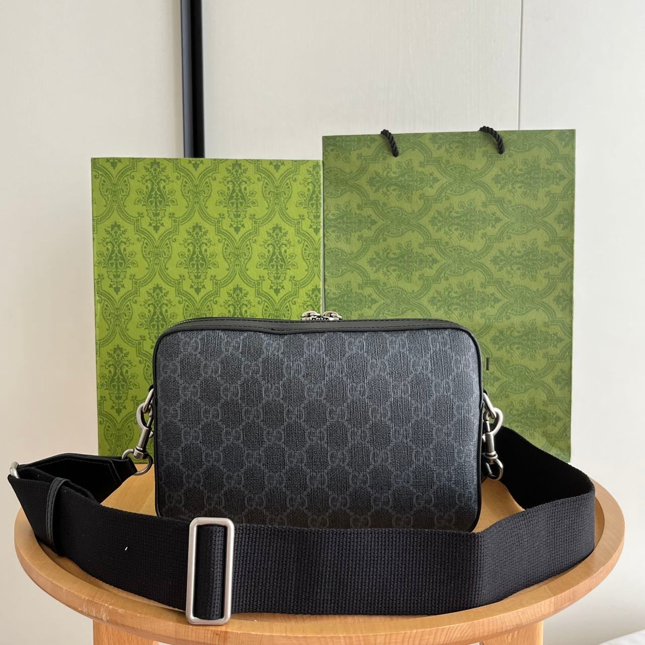 1XB419B Popular    leather bag