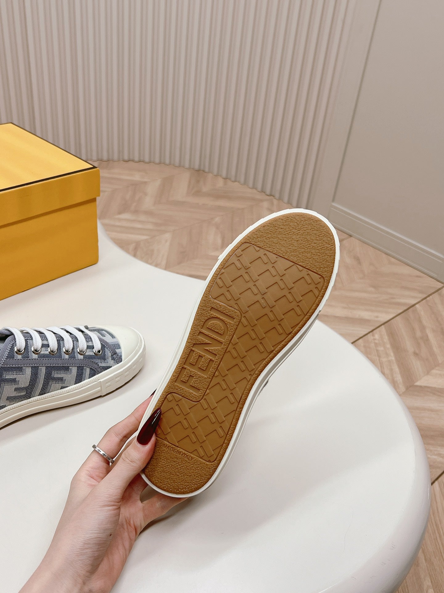 2105QF423Z Popular high-quality Shoes