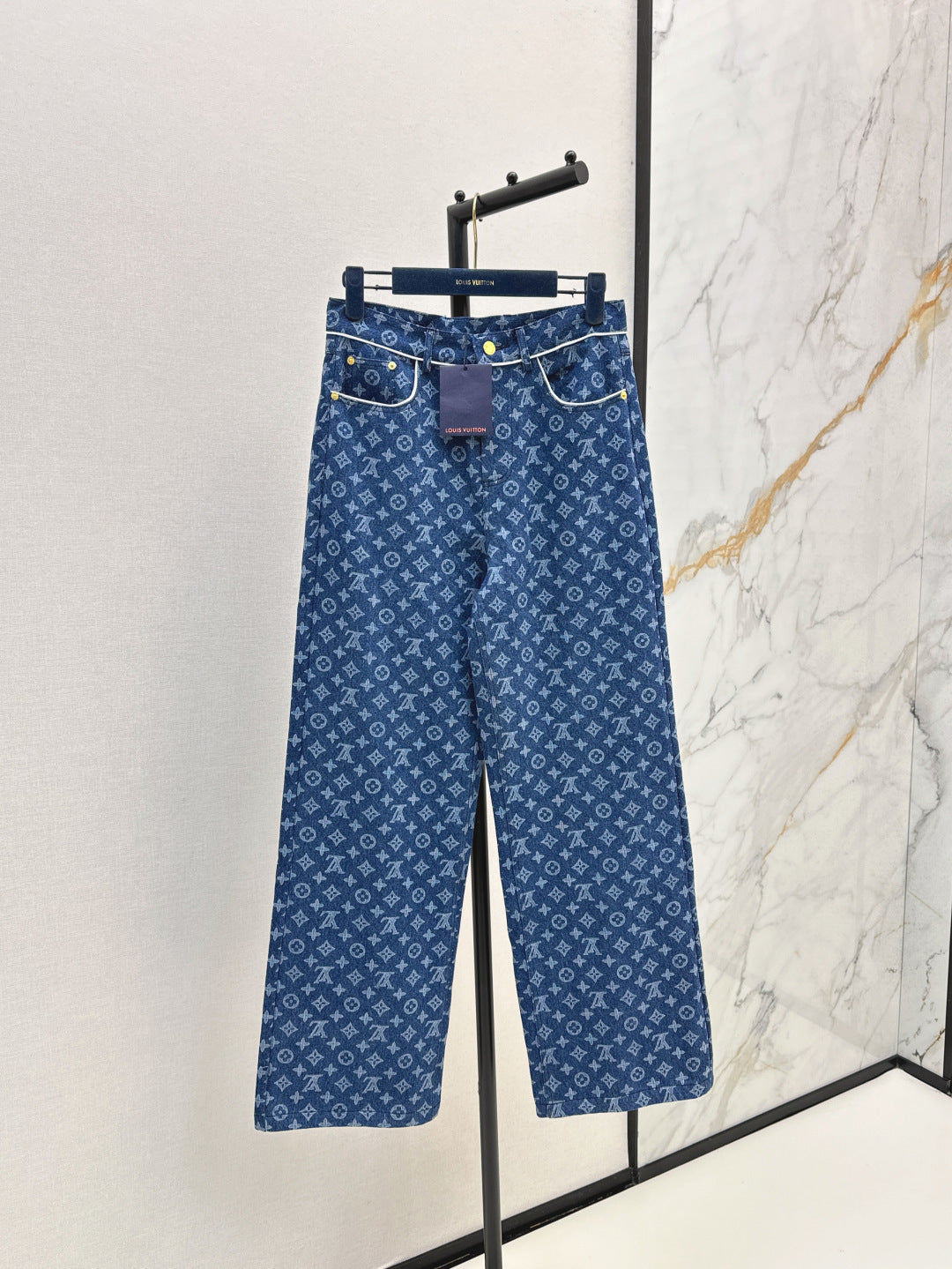 U2X56E64 Popular Pants fashion jeans