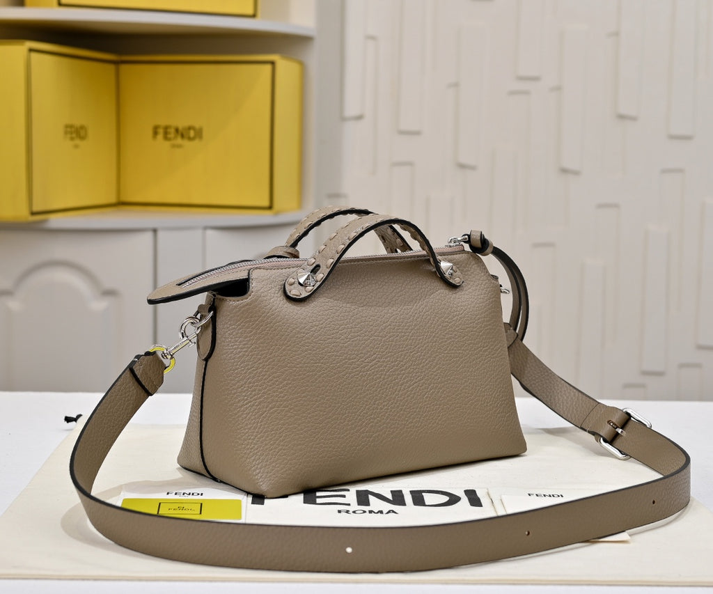 1WF109B Popular  leather bag
