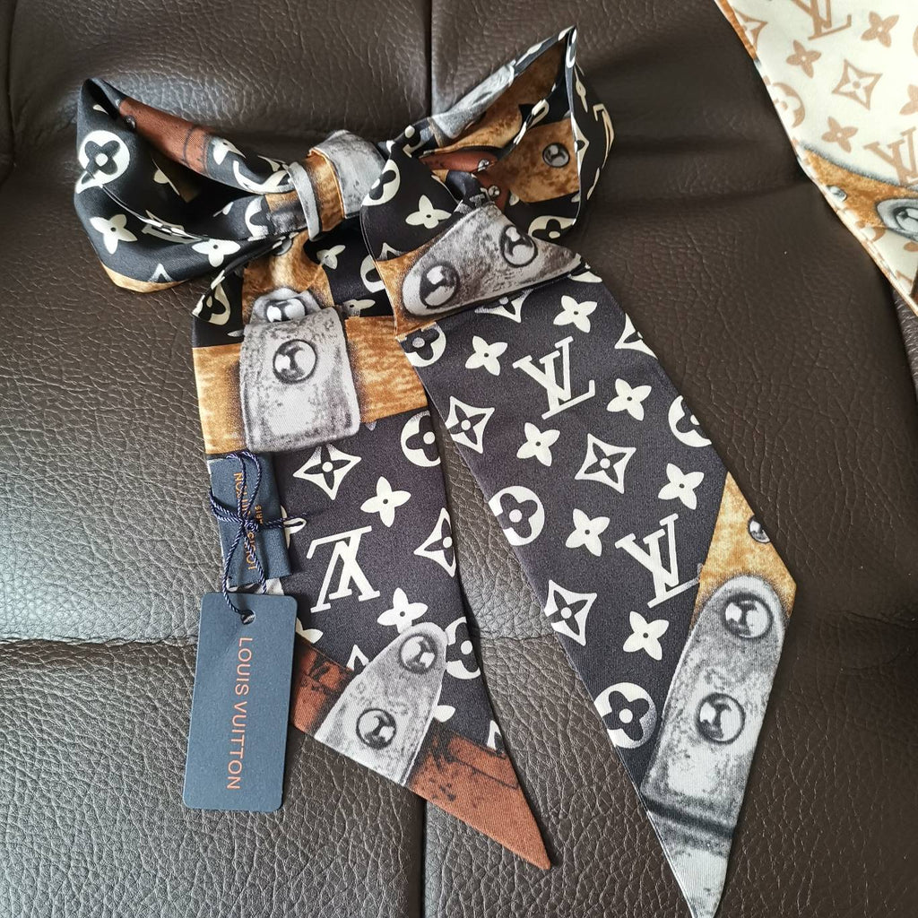1ZE179W Popular Silk Scarve