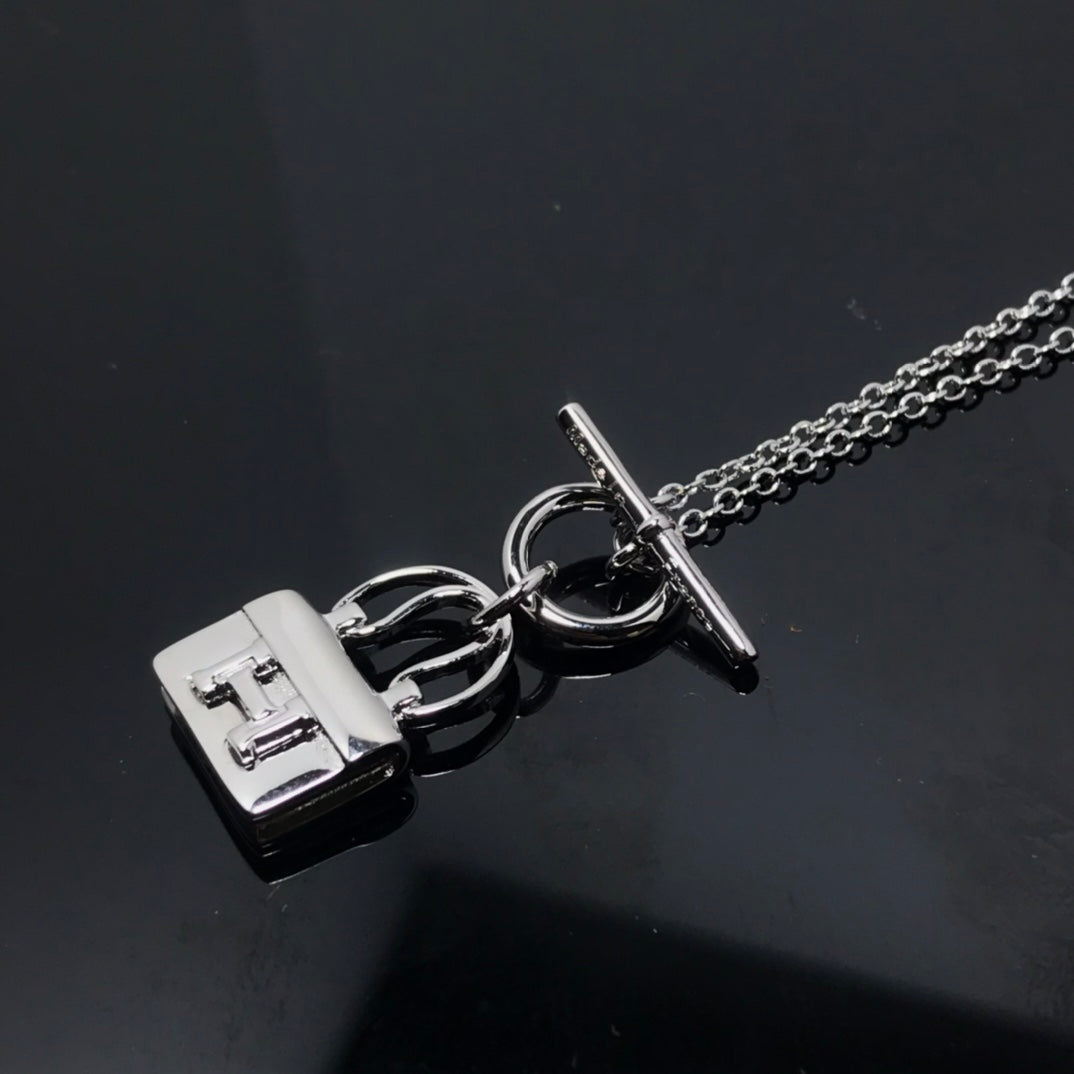 55QH320X Popular Necklaces
