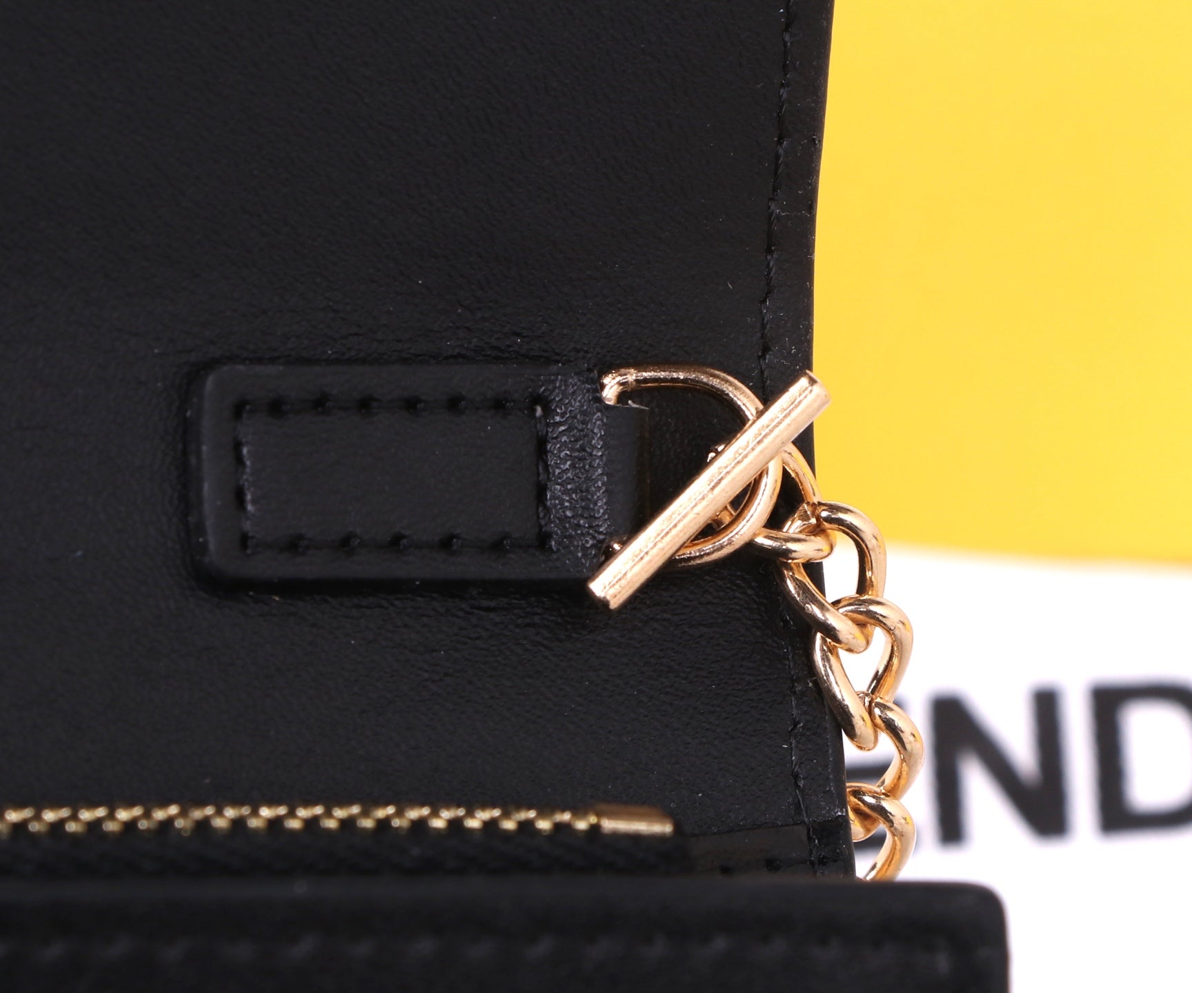 136PF103B Popular leather bag