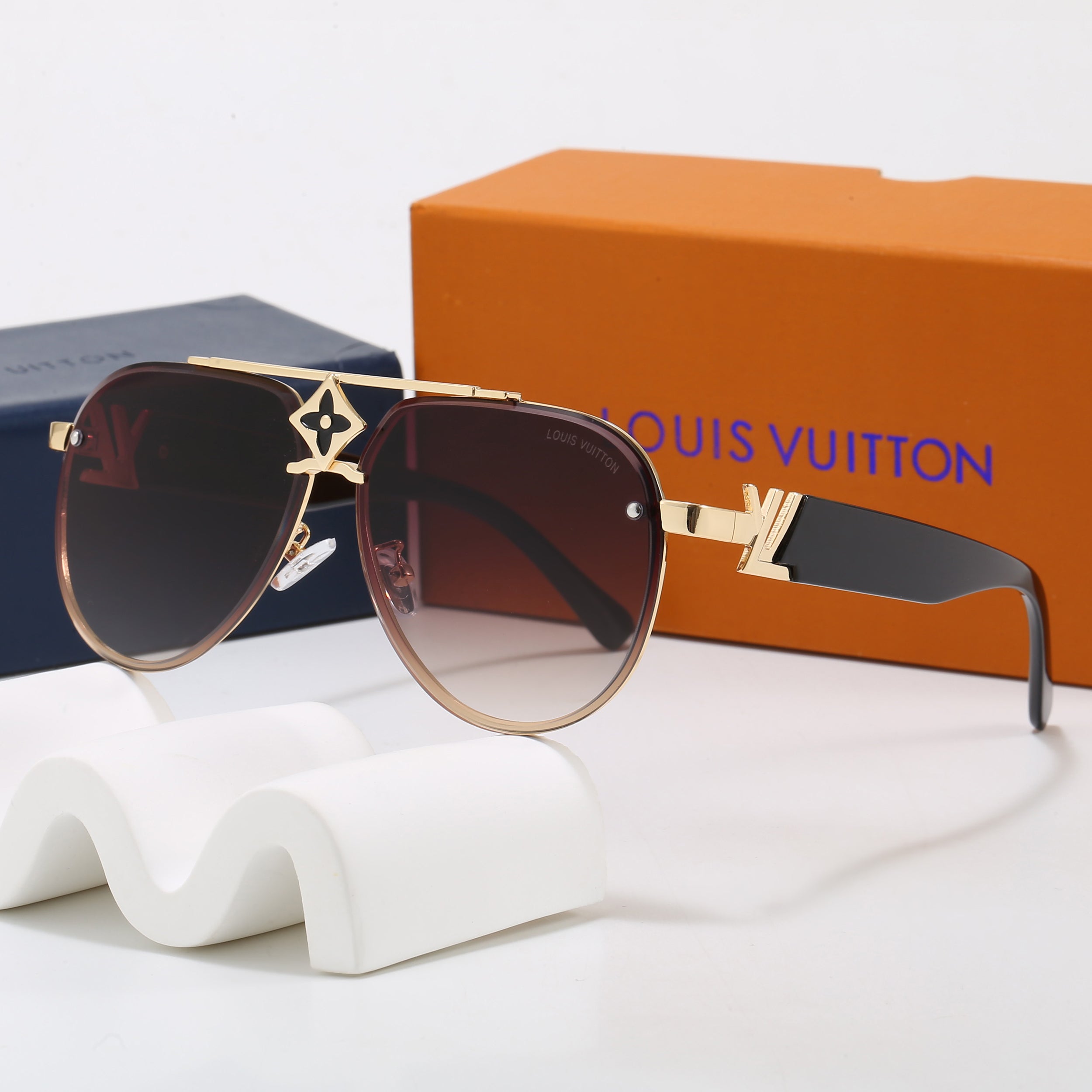 156PE25T Popular Sunglasses