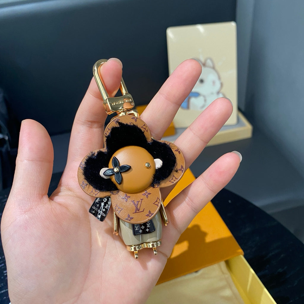 35ZE48A Popular bag 's charms accessories