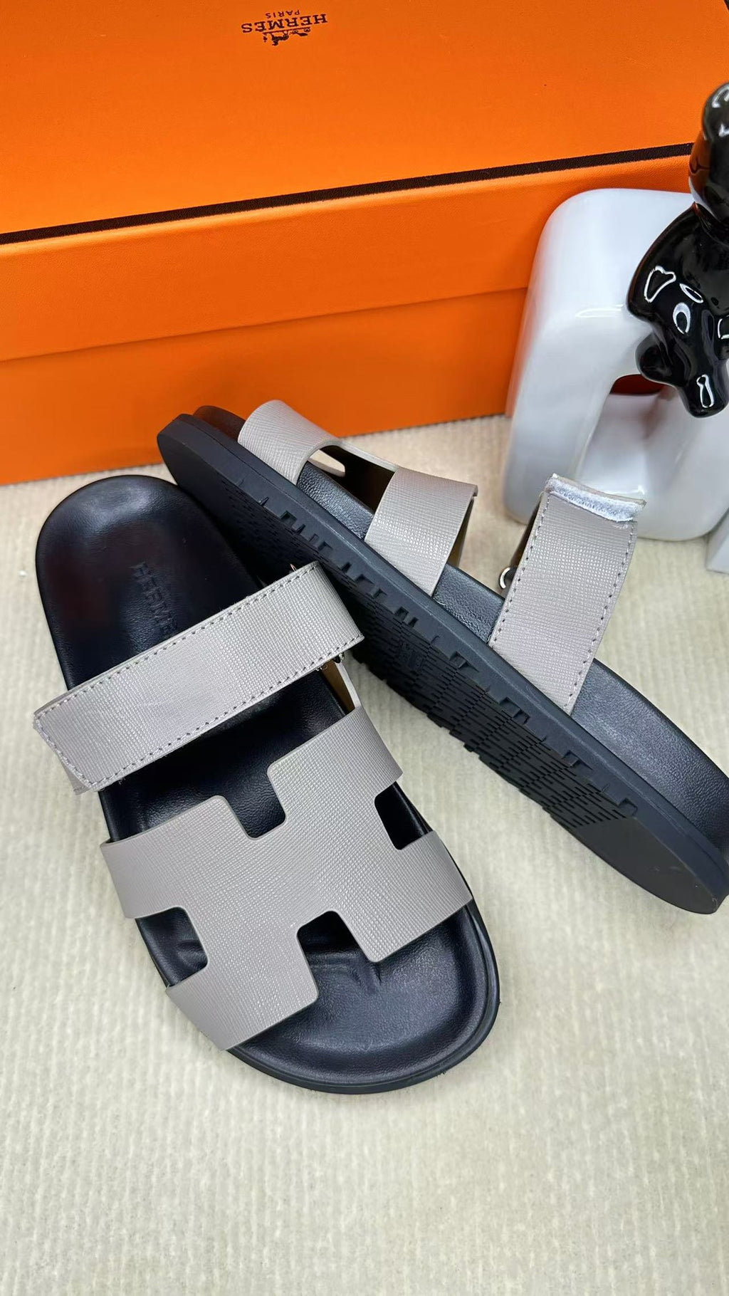 255QH26Z Popular leather shoes