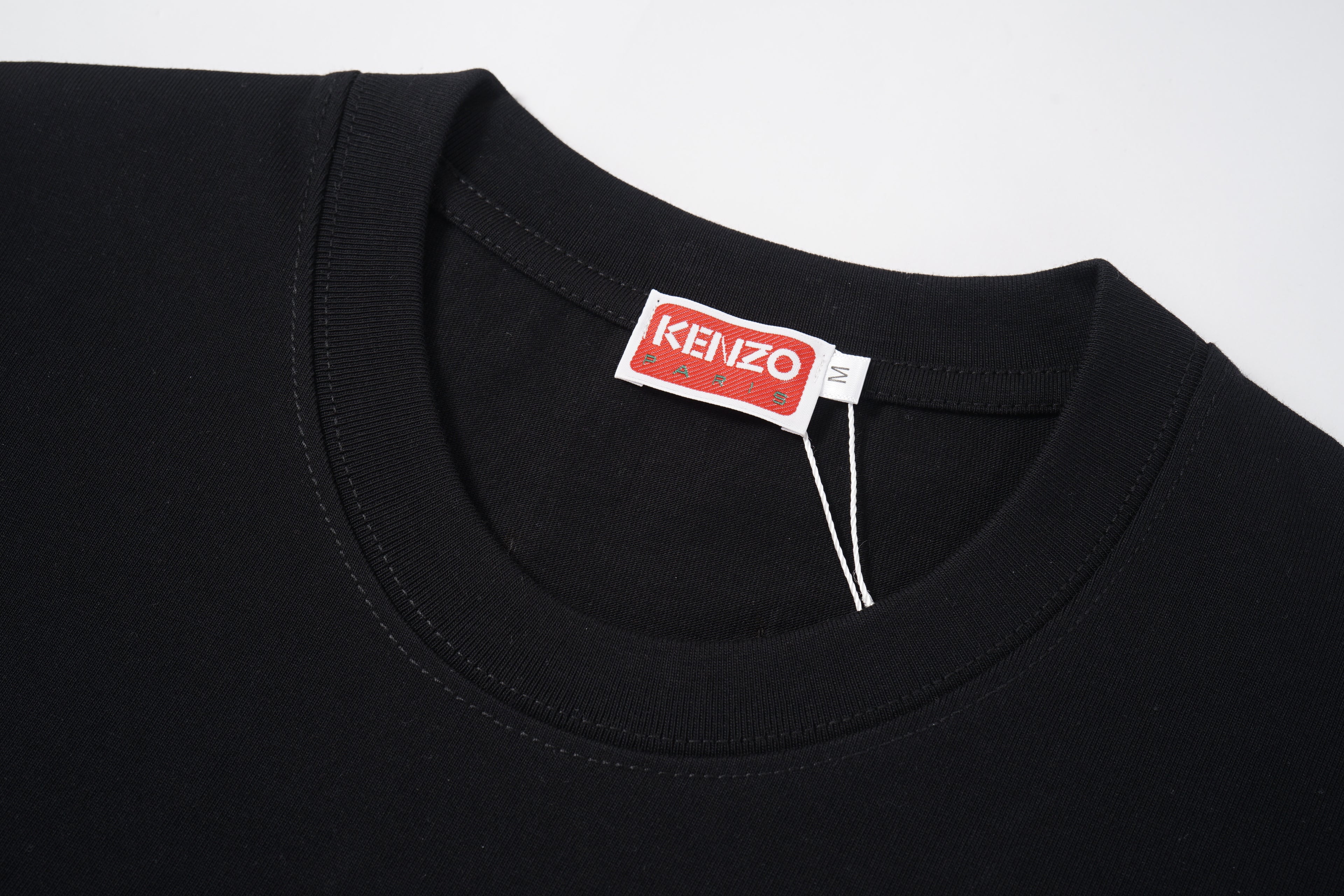 36PA31U Popular T-shirts