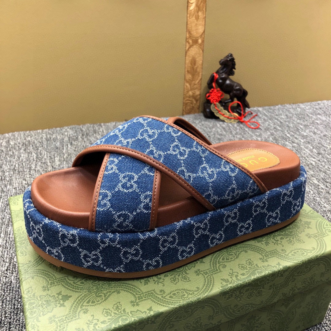 5YB69Z Popular Slippers