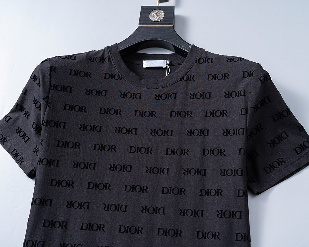 135RD118U  Popular shirt and shorts set