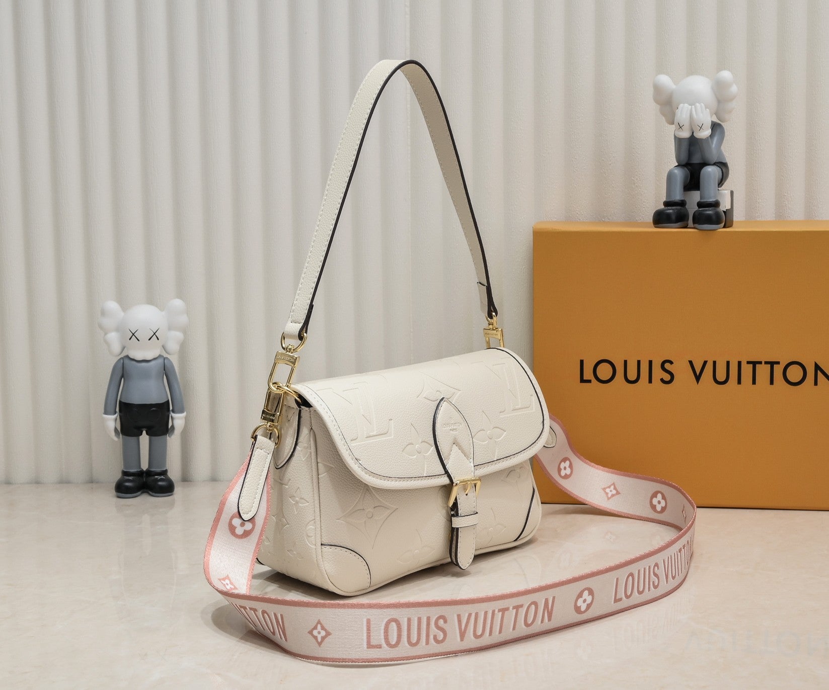 136PE40B Popular leather bag