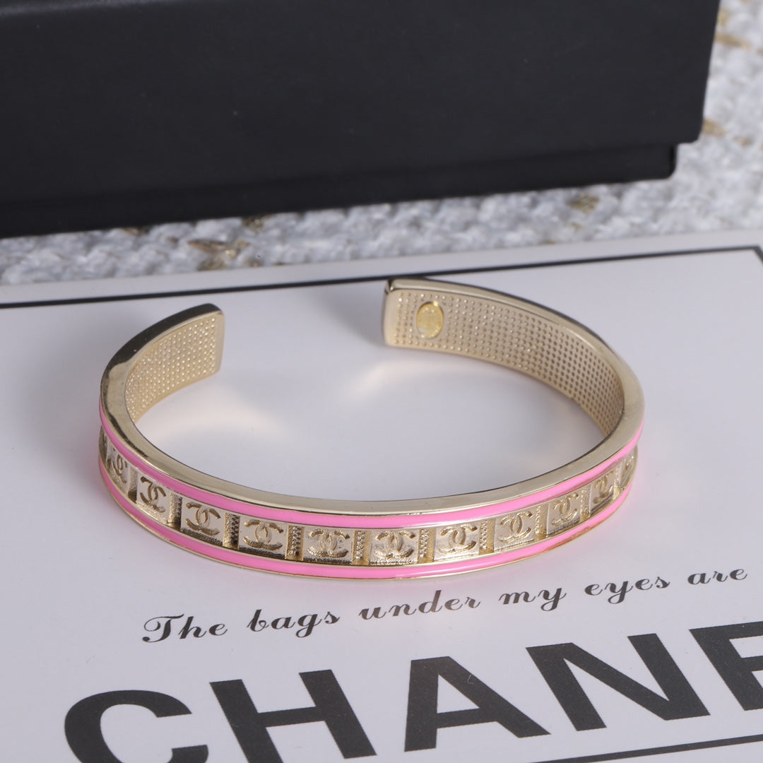 14C315K  Popular Bracelets