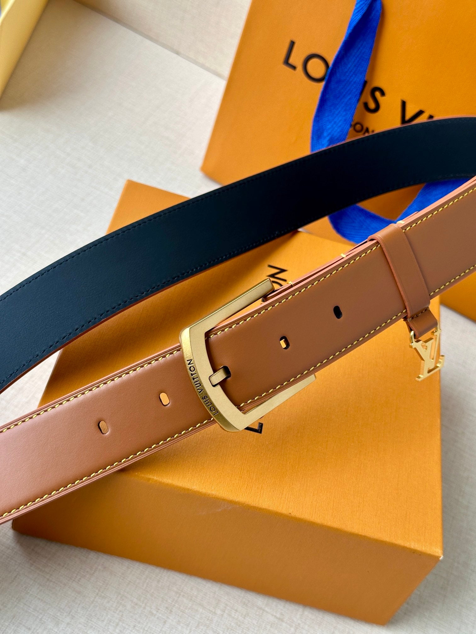 1WE160P Popular High quality belt With full package