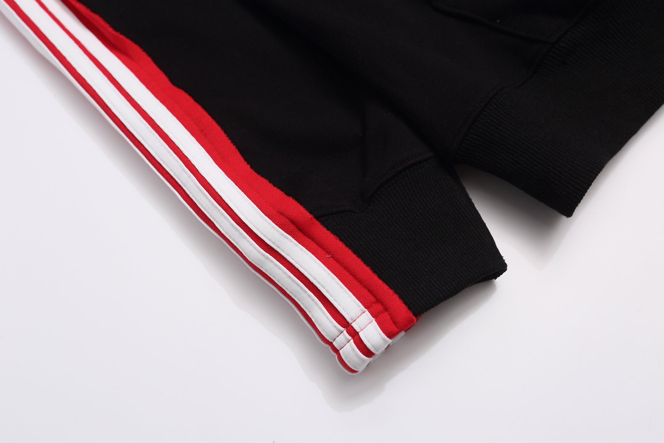 95ZJ343U Popular Sweaters