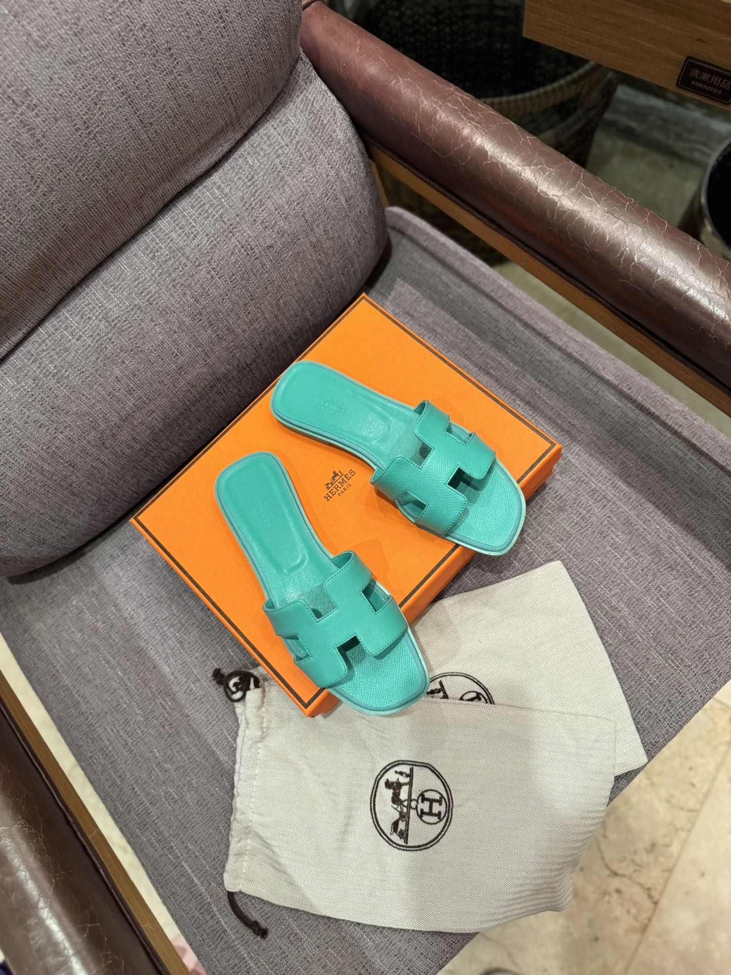 1ZH236Z Popular Slippers