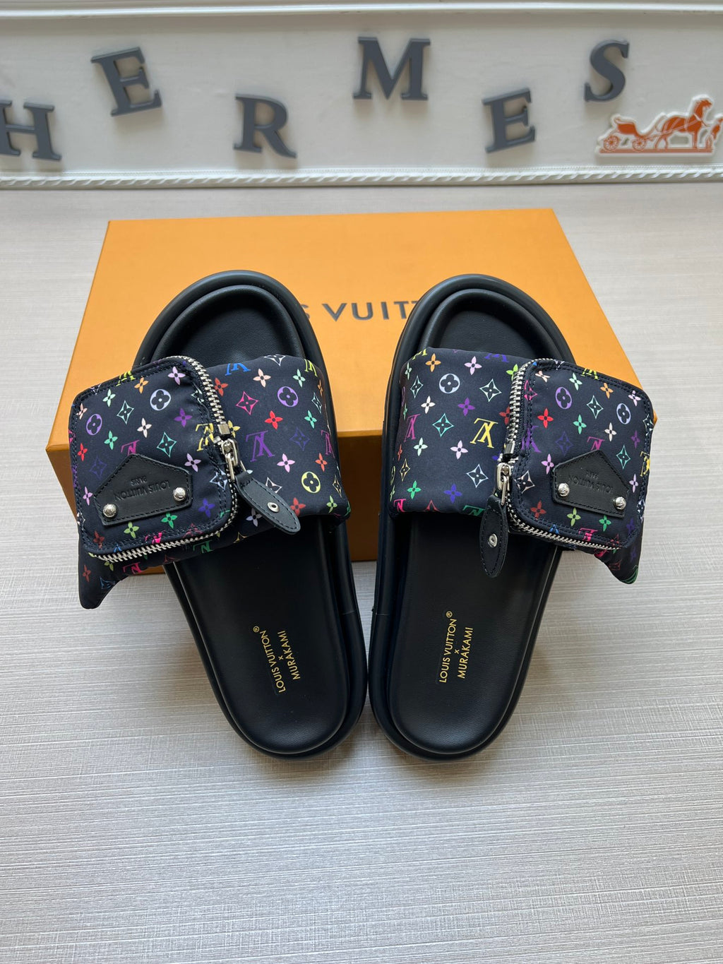 5LE219Z Popular Slippers
