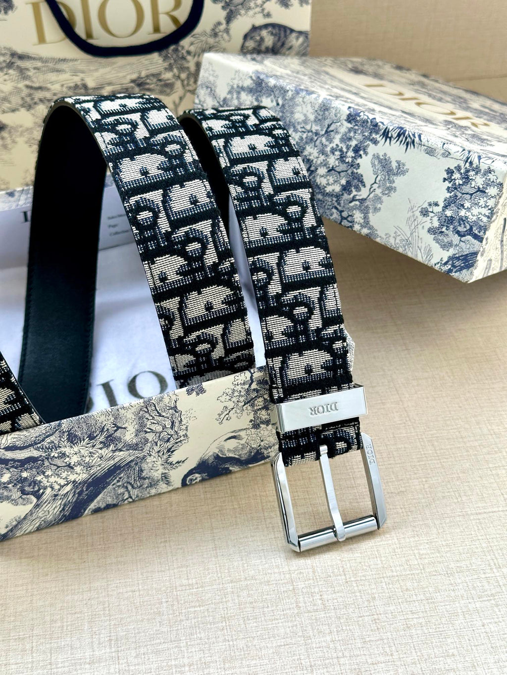 1115QD26P Popular High quality belt With full package