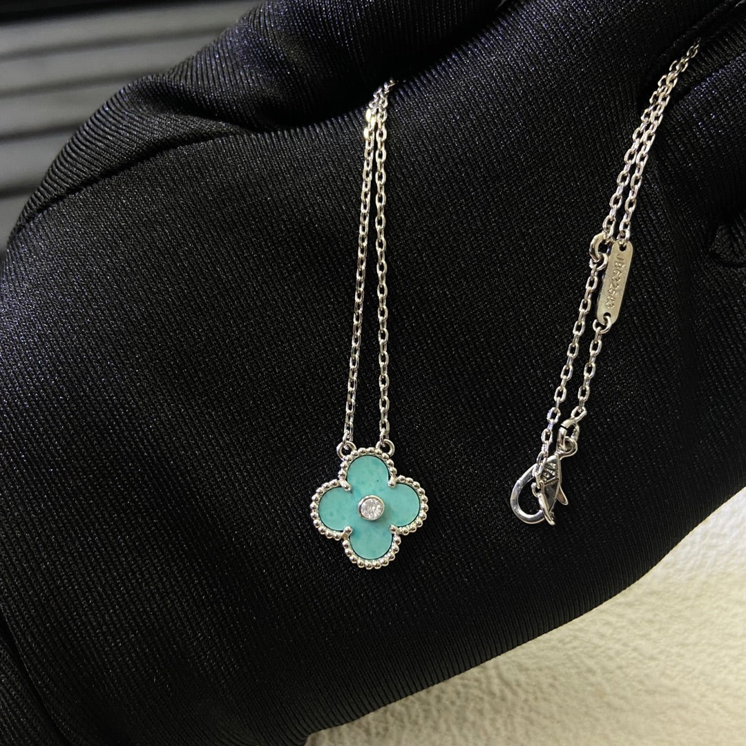 5XVA172X Popular    high quality rings,earrings,necklaces)