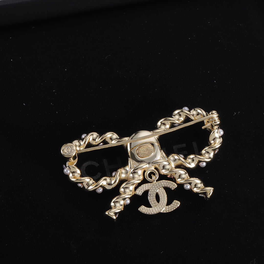 55ZC93X Popular Brooch