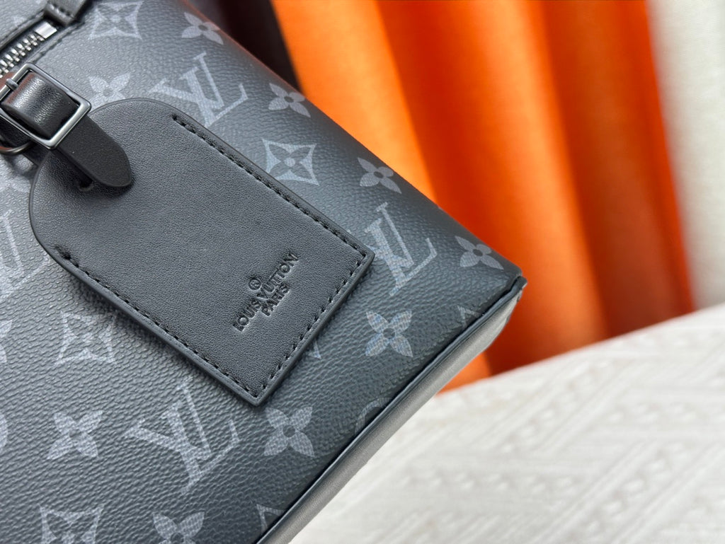 1XE398B Popular   leather bag