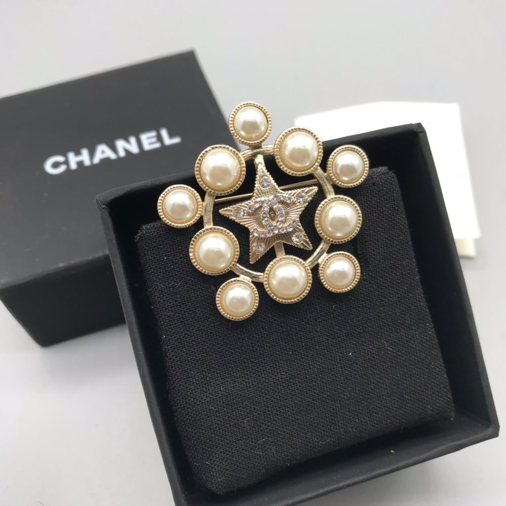 14C860X   Popular Brooch