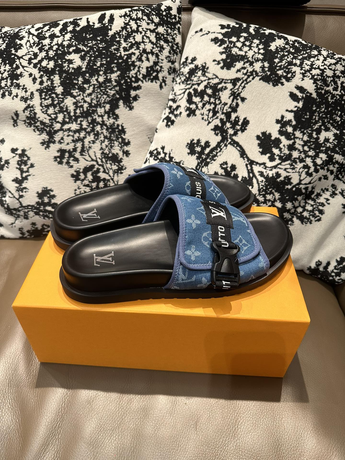 285ZE27Z  Popular leather Shoes
