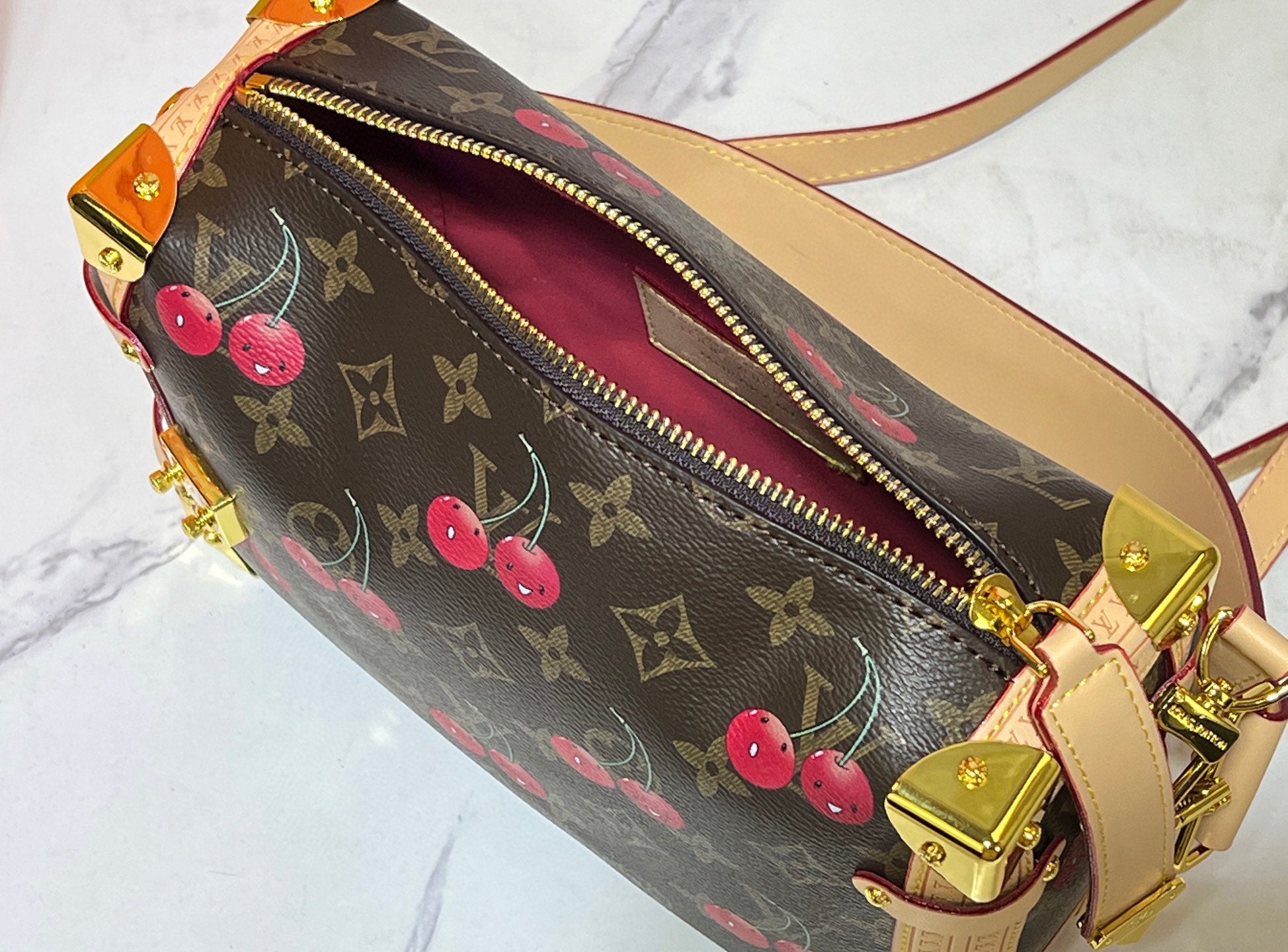 155NE18B Popular    leather bag