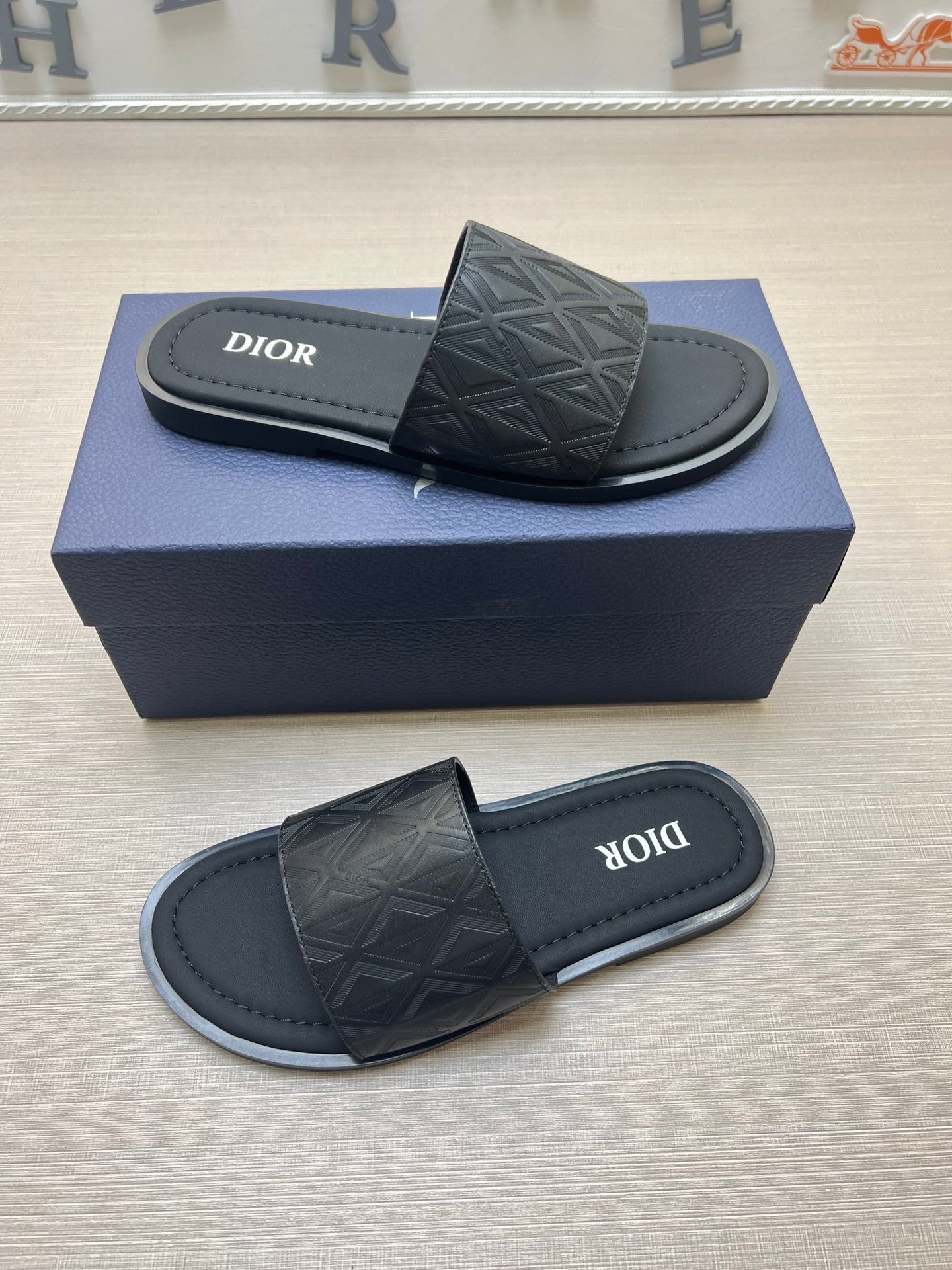 54D78Z Popular slippers