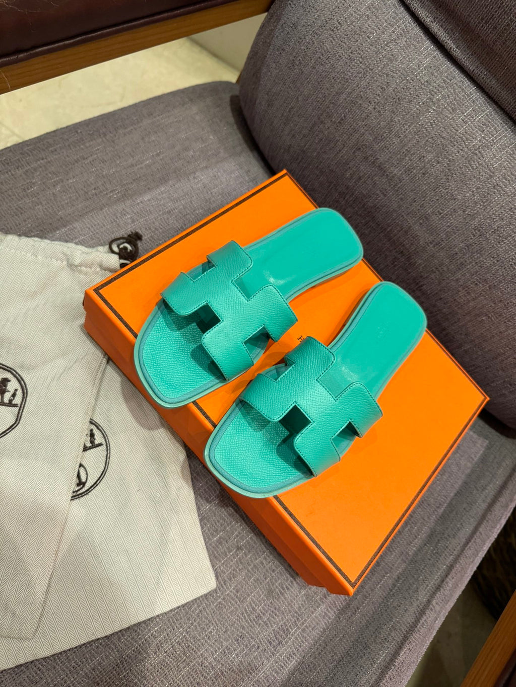 155ZH312Z Popular Slippers