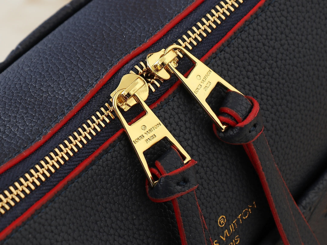 1WE115B Popular leather bag