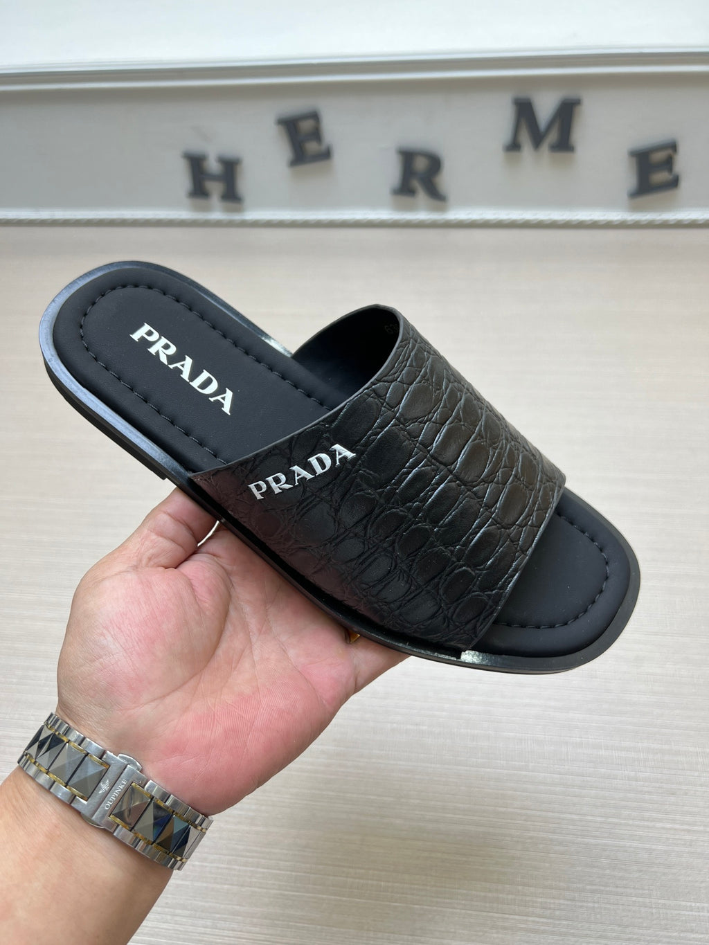 54PD74Z Popular slippers