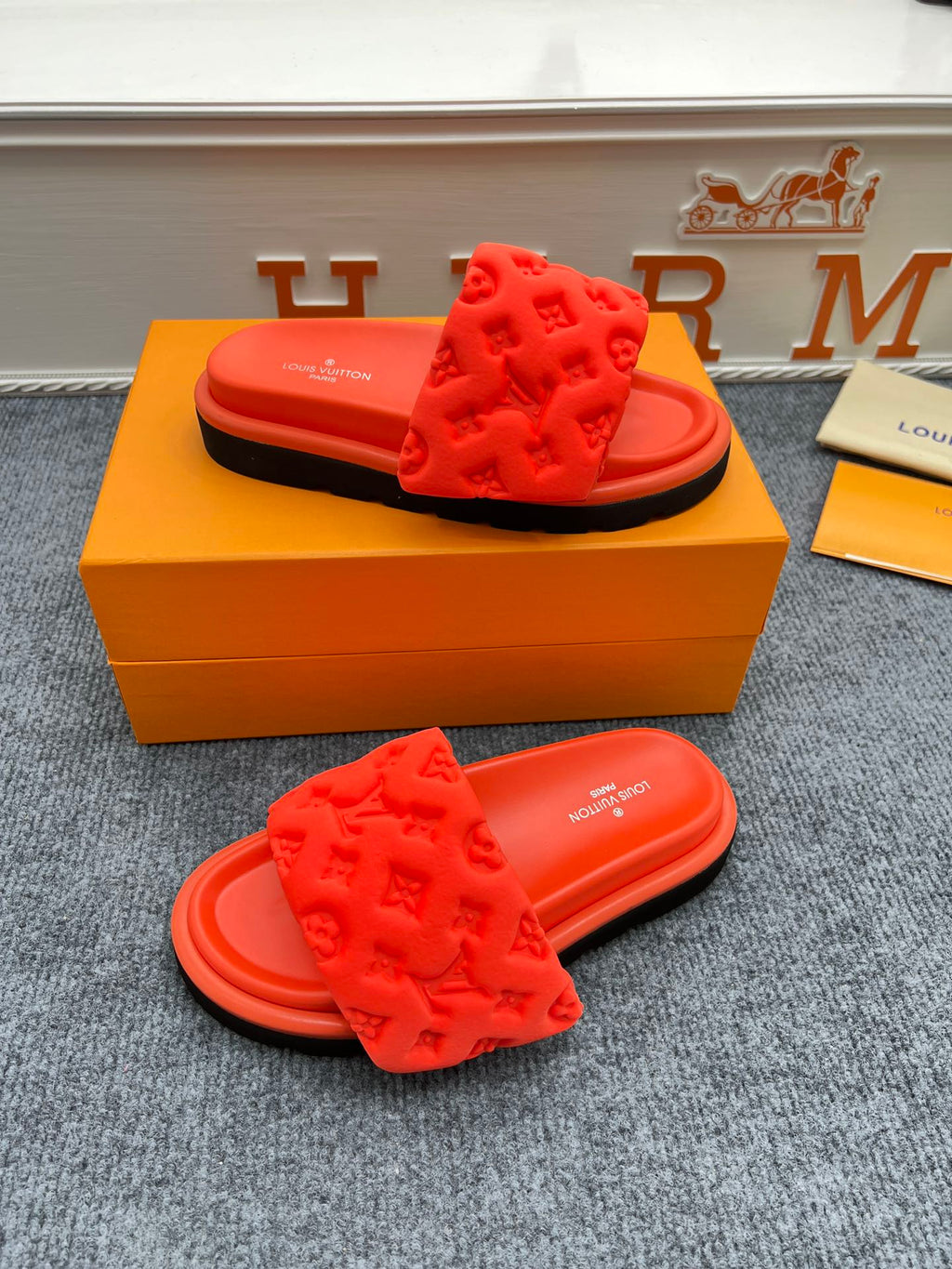 5YE115Z Popular Slippers