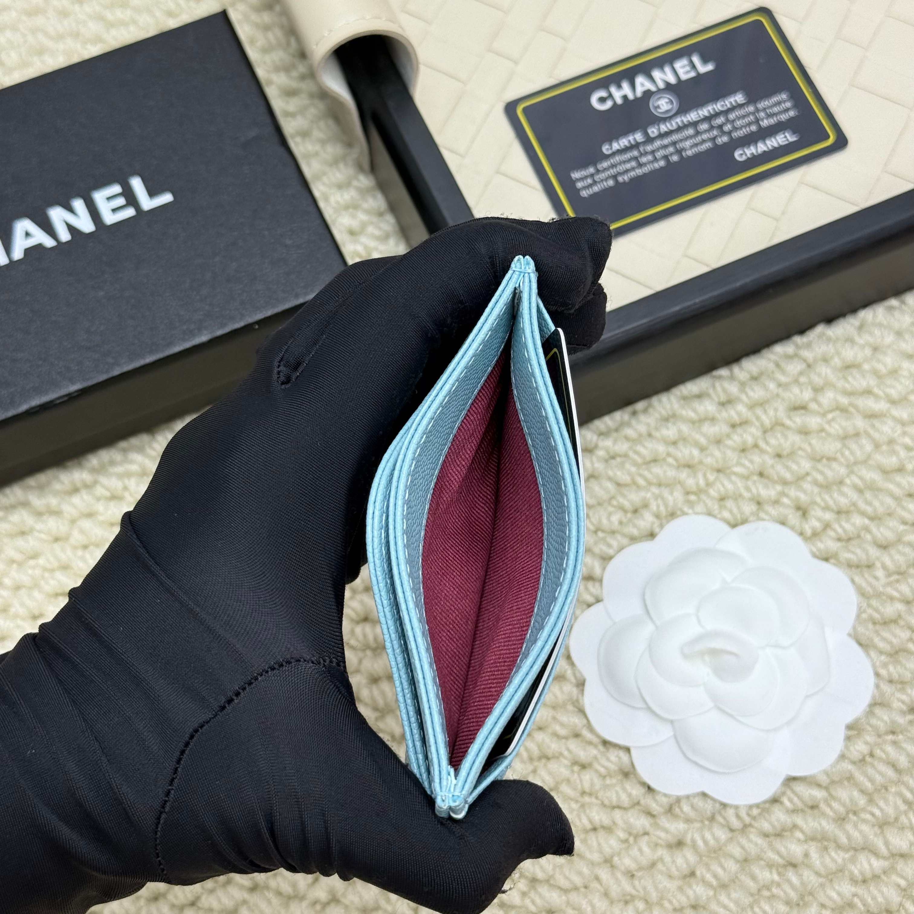 15RC153B Popular card holder