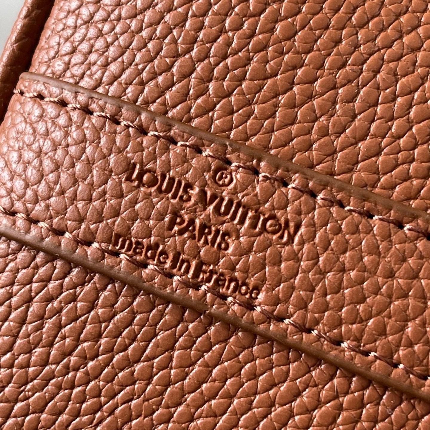 146PE31B Popular leather bag