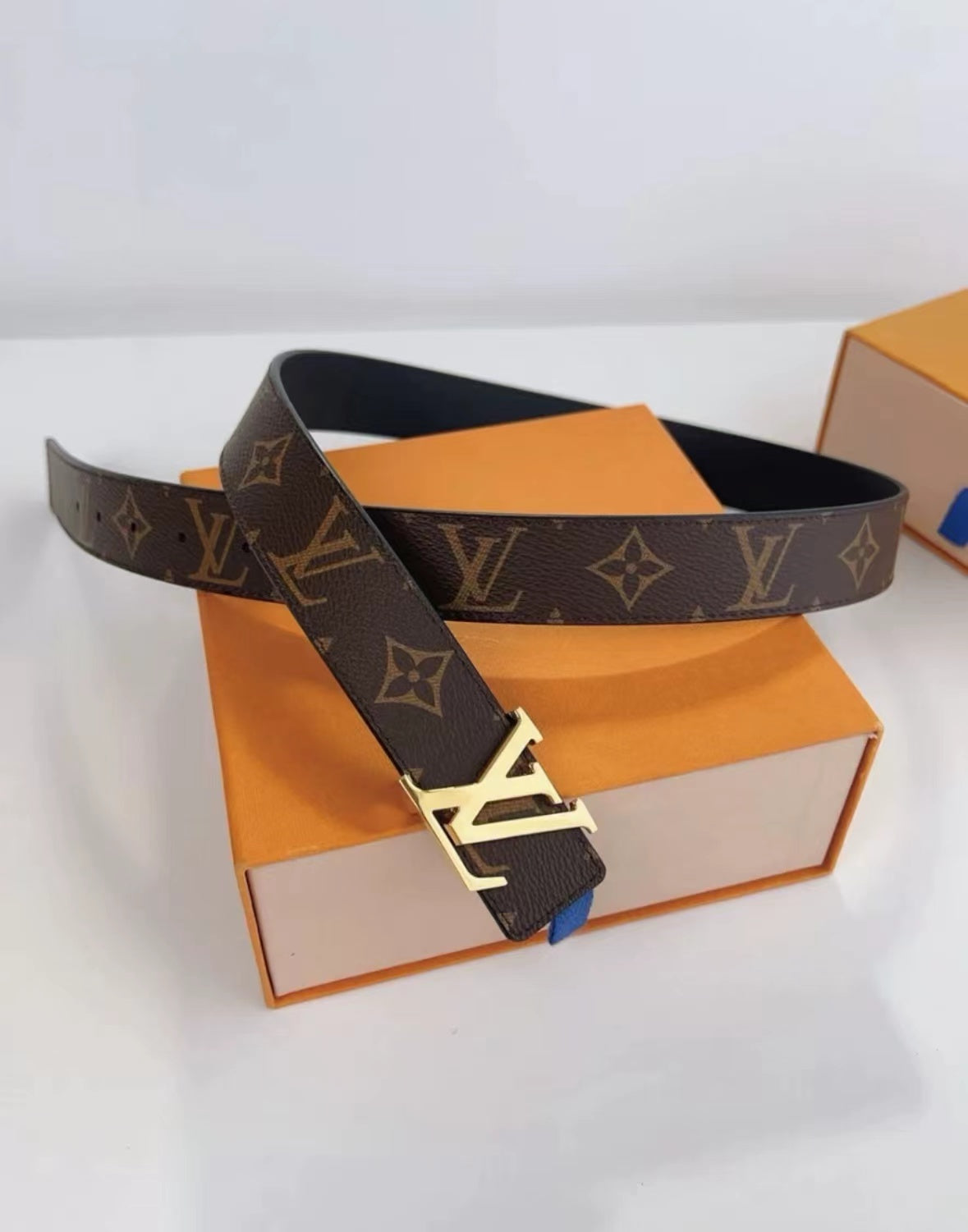1LE15P Popular   High quality belt With full package